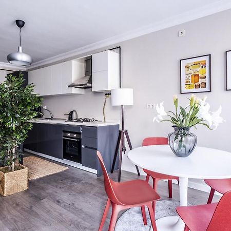 Central Flat With Sleek Interior In Sisli Provincia di Provincia di Istanbul Esterno foto