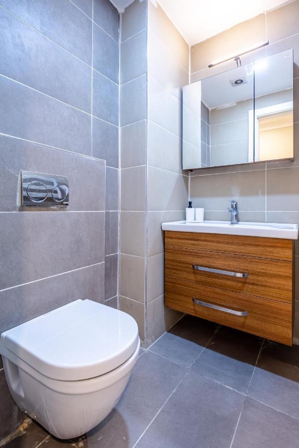 Central Flat With Sleek Interior In Sisli Provincia di Provincia di Istanbul Esterno foto