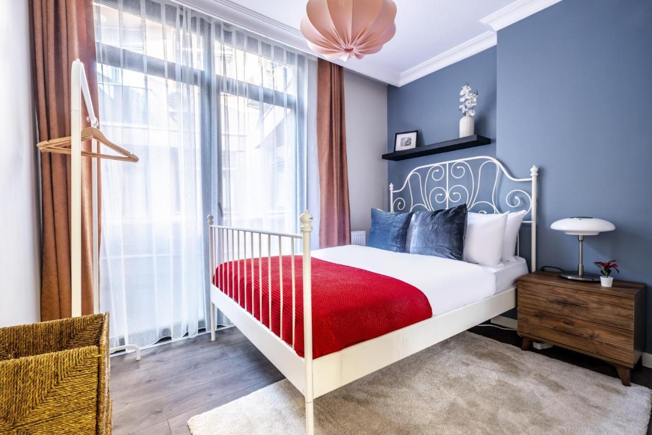 Central Flat With Sleek Interior In Sisli Provincia di Provincia di Istanbul Esterno foto